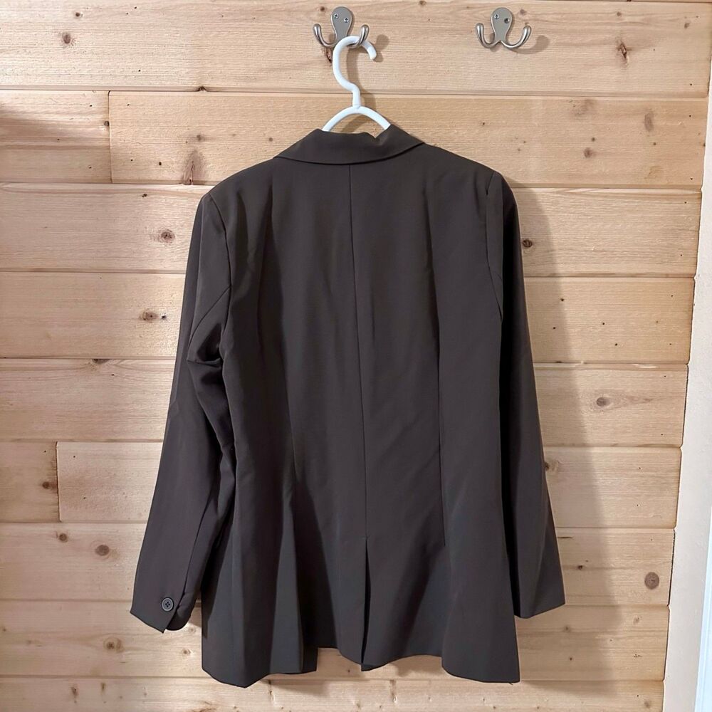 Glassons Relaxed Button Front Blazer in Susan Soil Brown NWOT - Picture 5 of 7